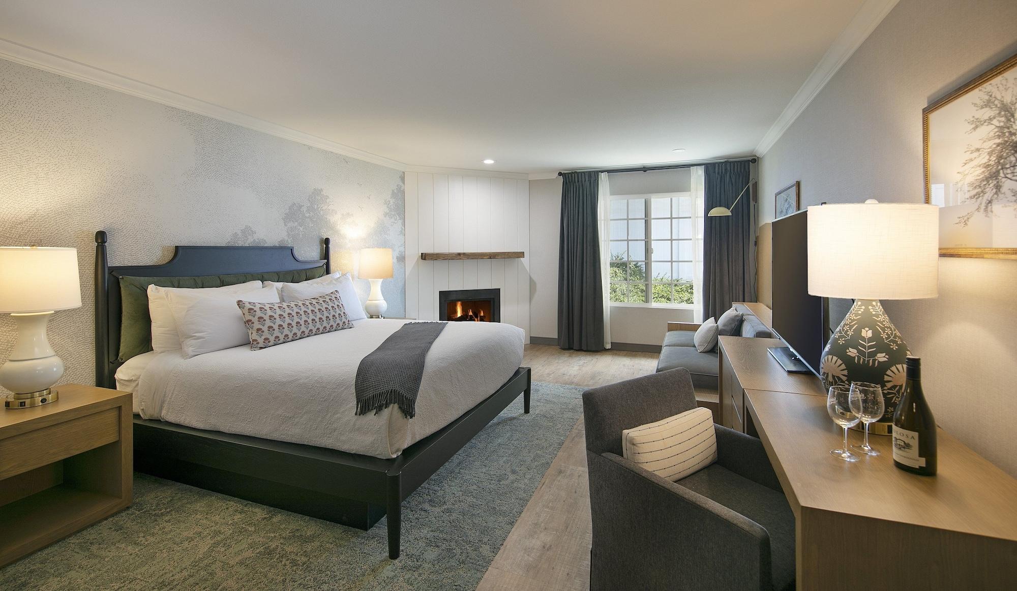 Fireside On Moonstone Hotel Cambria